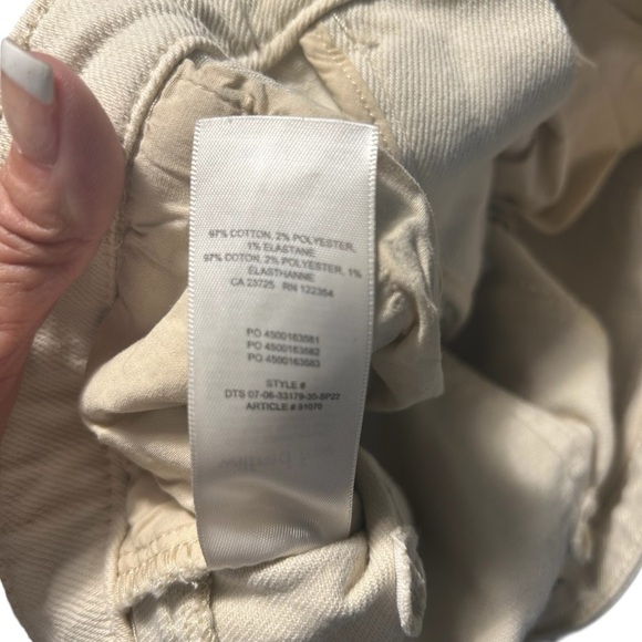 Aritzia Wilfred Free Ecru Color High Rise Straight Leg Jeans Sz 2 - Picture 13 of 13